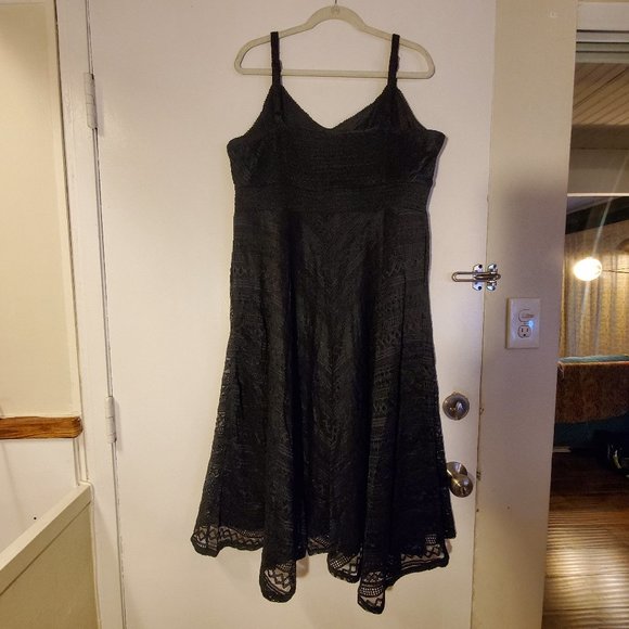 NWT - Torris midi lace skater dress - deep black - Picture 5 of 5